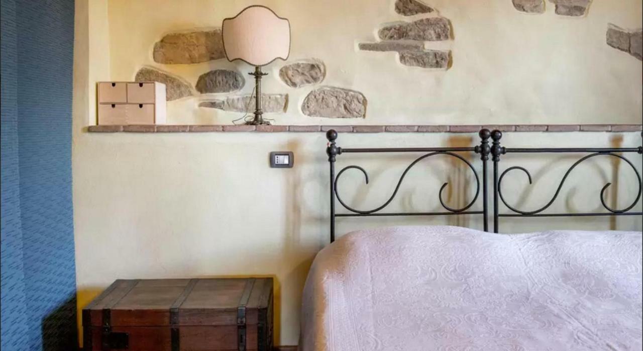 Villa Casa Mazzocchi Vista Su Poppi Exterior foto