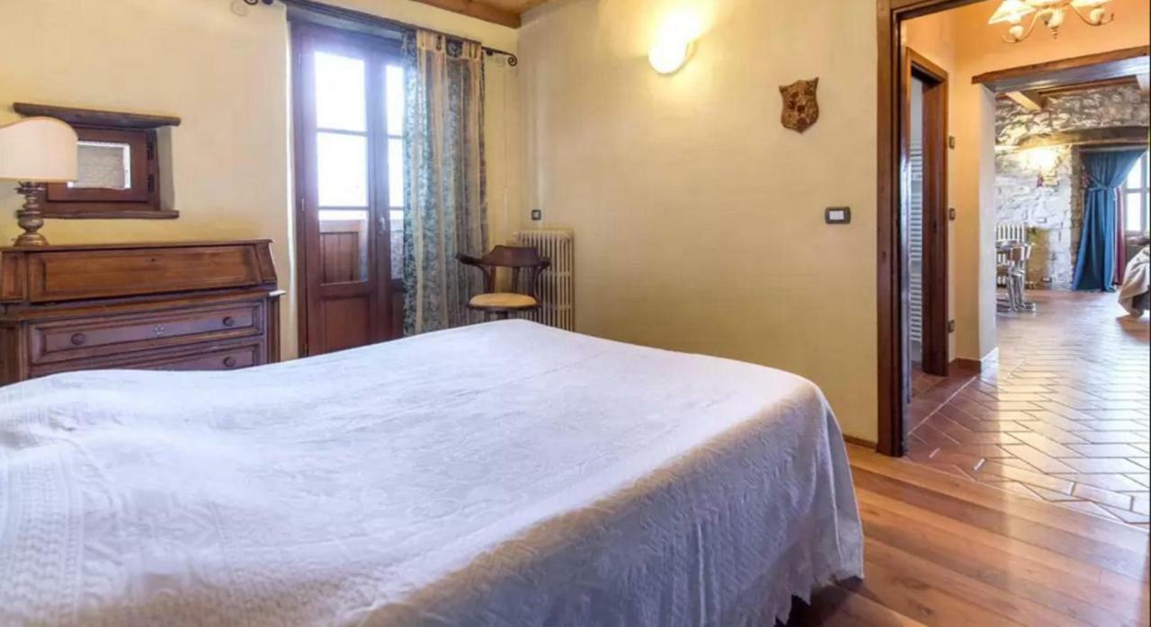 Villa Casa Mazzocchi Vista Su Poppi Exterior foto